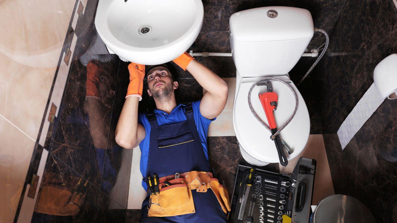 diy plumber services, professional plumber near me, residential plumbing experts, best plumber for home repairs, local plumbing companies, licensed plumber services, plumbing repair specialists, home plumbing maintenance, plumber consultation, bathroom plumbing experts